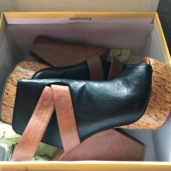 Gomax Shoes - 💐GOMAX